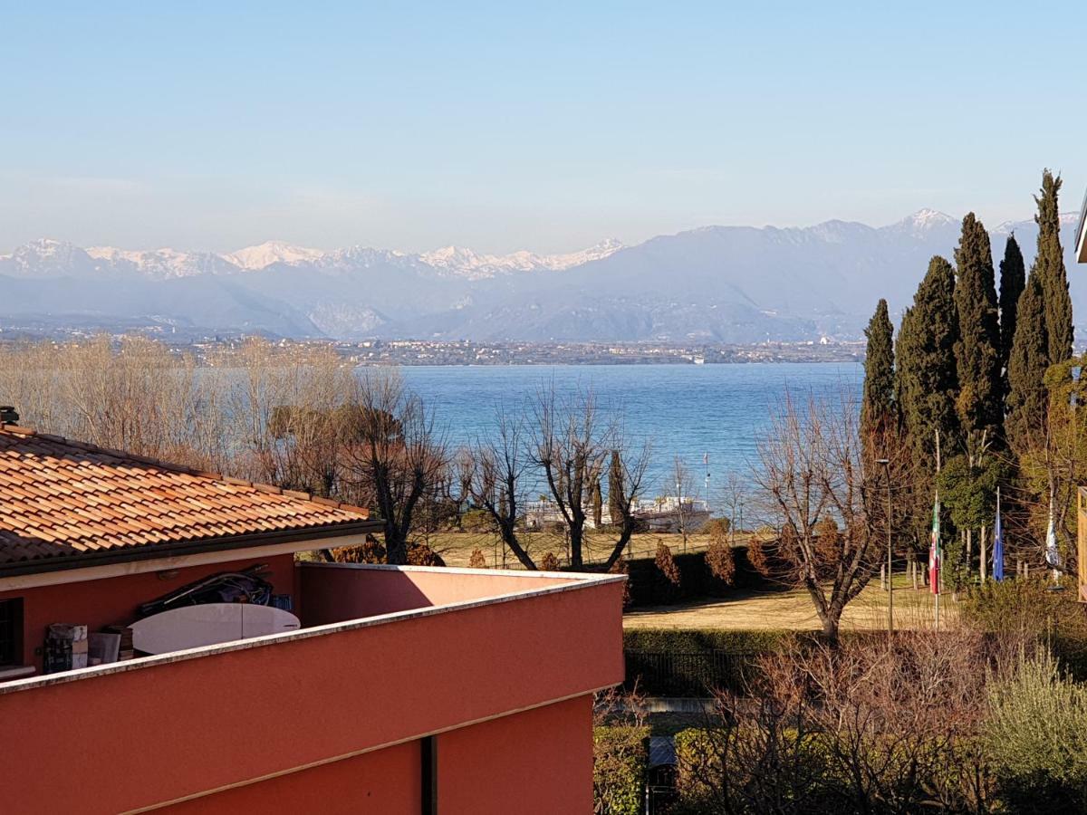 Sun Lake Apartments Desenzano del Garda Kültér fotó