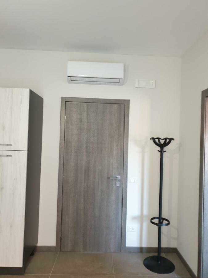 Sun Lake Apartments Desenzano del Garda Kültér fotó